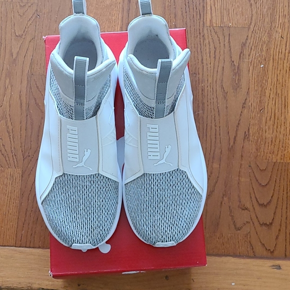 Puma Shoes - Ladies puma sneakers